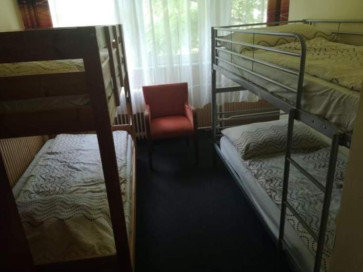 Fenyves Panzio Bed and Breakfast Siófok Buitenkant foto
